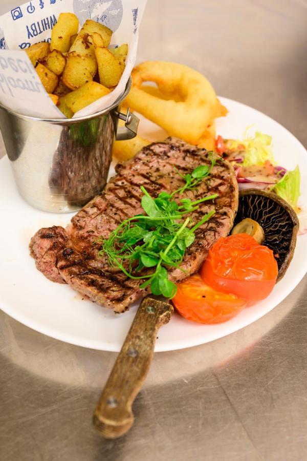 The White House Inn - Whitby Inn 4*